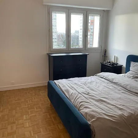 Lejlighed 6p Flat 12mn Metro To St Lazare Paris Center Bois-Colombes