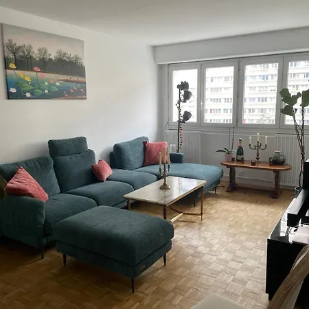 Lejlighed 6p Flat 12mn Metro To St Lazare Paris Center Bois-Colombes