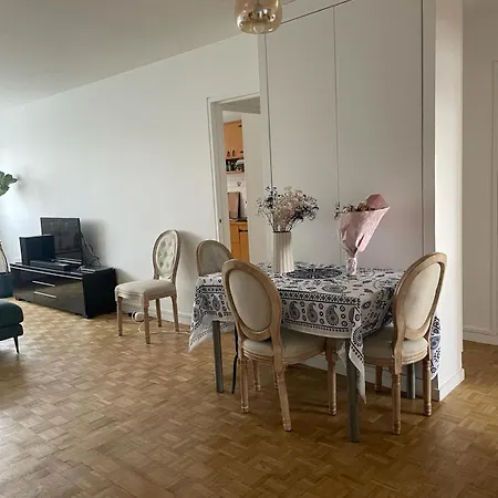 Lejlighed 6p Flat 12mn Metro To St Lazare Paris Center Bois-Colombes