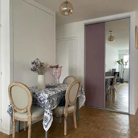 6p Flat 12mn Metro To St Lazare Paris Center *