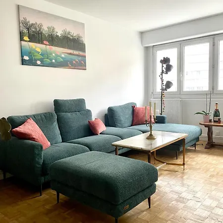 Lejlighed 6p Flat 12mn Metro To St Lazare Paris Center Bois-Colombes